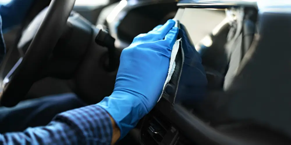 1705566780 What are the key features of the best car leather interior cleaners
